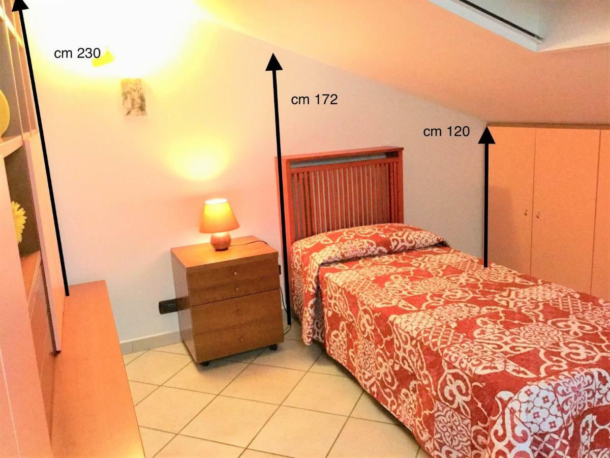 Appartamento Oristano Citta Bagian luar foto